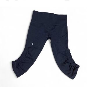 Lululemon capri Leggings 26 In Waist